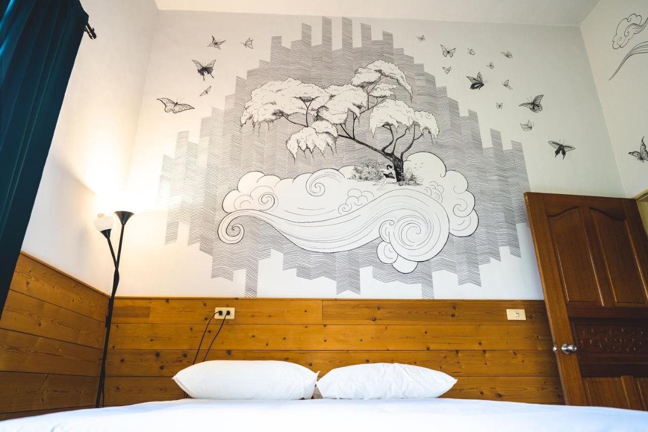 Wild East Country House Manzhou エクステリア 写真