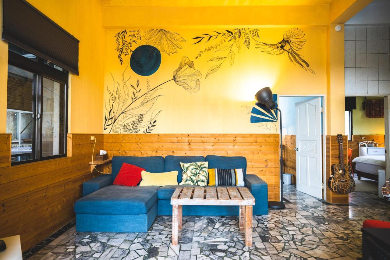 Wild East Country House Manzhou エクステリア 写真