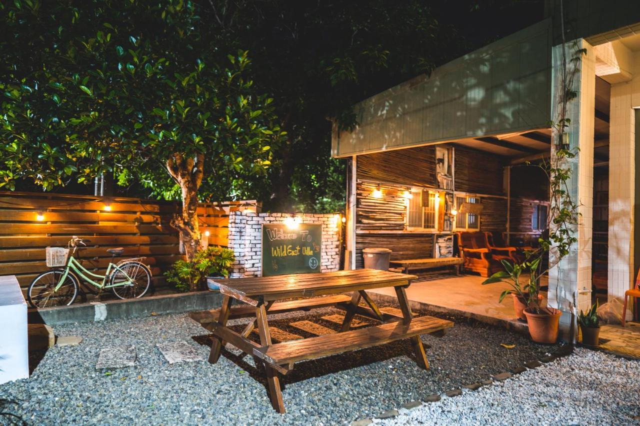 Wild East Country House Manzhou エクステリア 写真